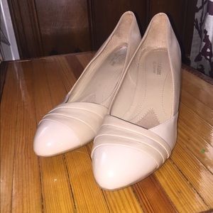 Naturalizer Kitten Heels